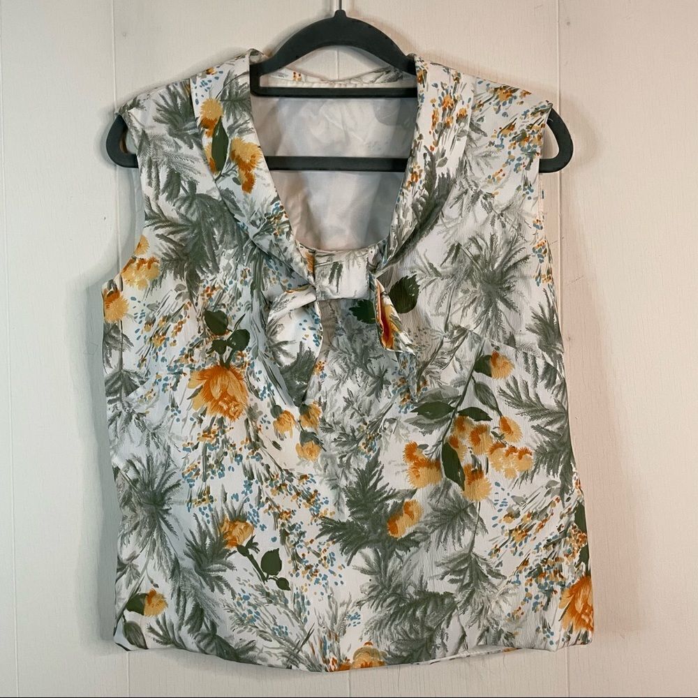 Vintage 60’s Floral Sleeveless Top